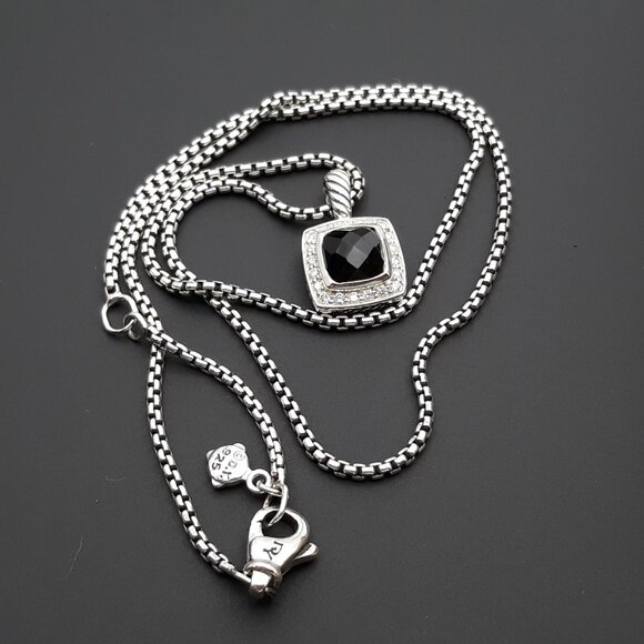David Yurman Petite Albion Necklace Black Onyx and Diamonds - Picture 4 of 6